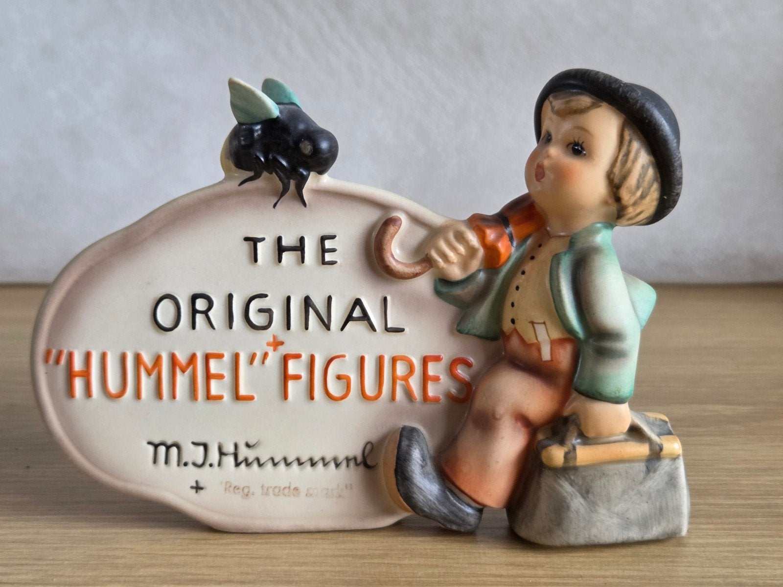 HUMMEL 187 dealers plaque, Ophalen, Zo goed als nieuw, Hummel