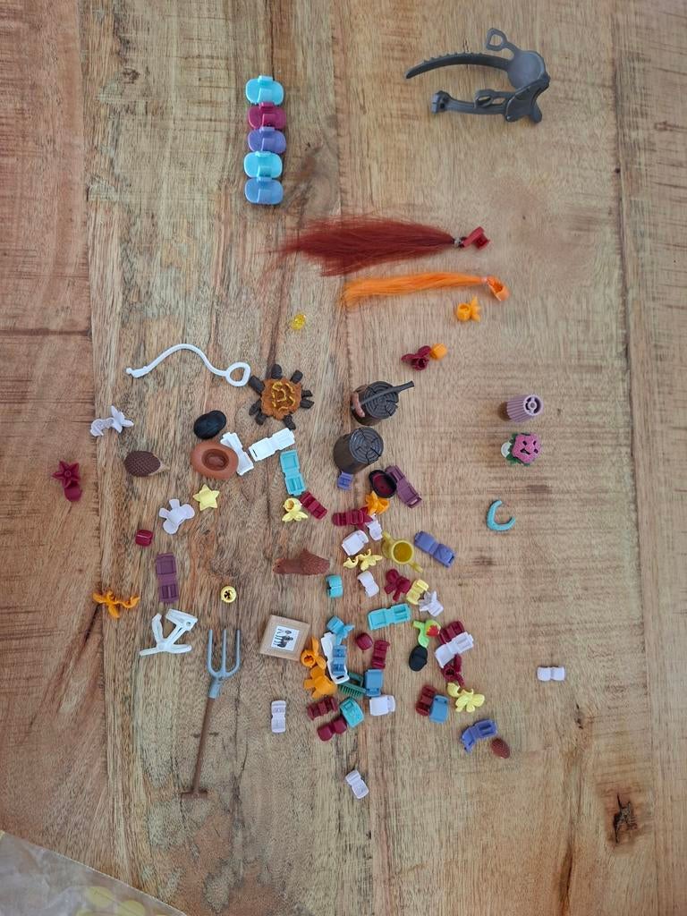 Schleich Horse Club accessoires met borstels en bedeltjes, Ophalen, Gebruikt, Meisje