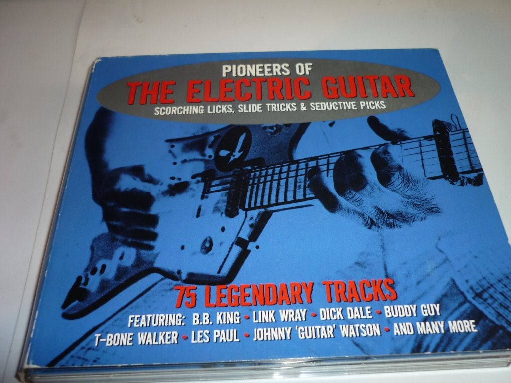 Pioneers of the Electric Guitar - 75 Legendary Tracks CD, Gebruikt, Ophalen of Verzenden, Verzamelalbum, Rock en Metal