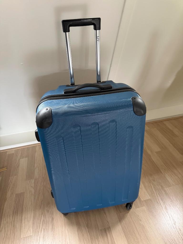 Koffer merk Liv kleur blauw, Sieraden, Tassen en Uiterlijk, Koffers, Gebruikt, Hard kunststof, 45 tot 55 cm, 70 cm of meer