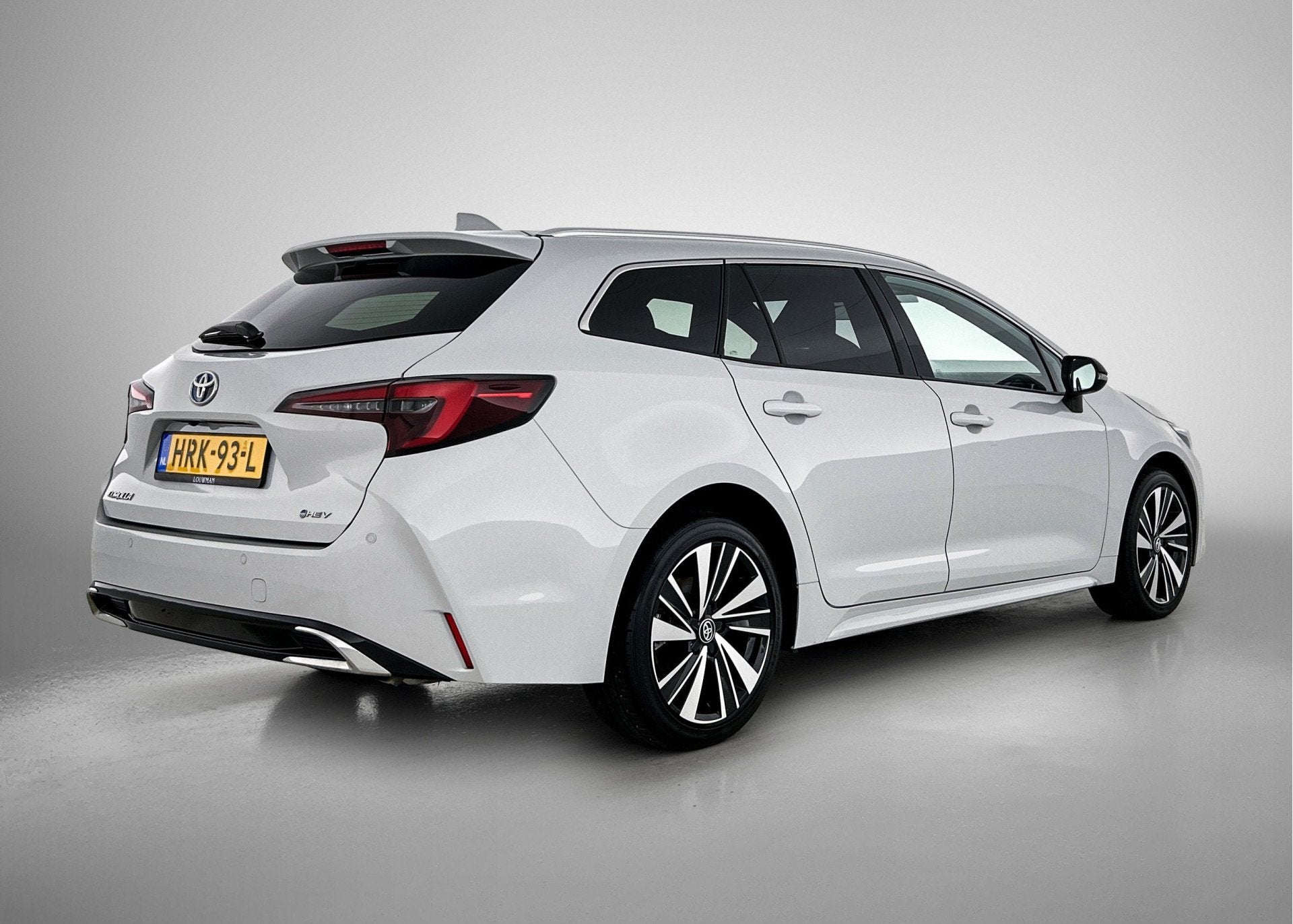 Toyota Corolla Touring Sports Hybrid 140 Dynamic | Parkeerse, 12 maanden, 450 kg, 4 cilinders, Origineel Nederlands