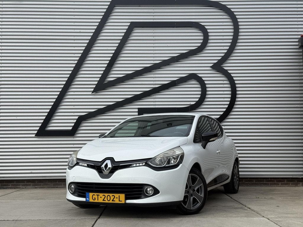 Renault Clio 1.5 dCi ECO Night&Day 2e Eigenaar|Navi|Airco|PD, Auto's, Voorwielaandrijving, Stof, Gebruikt, 4 cilinders
