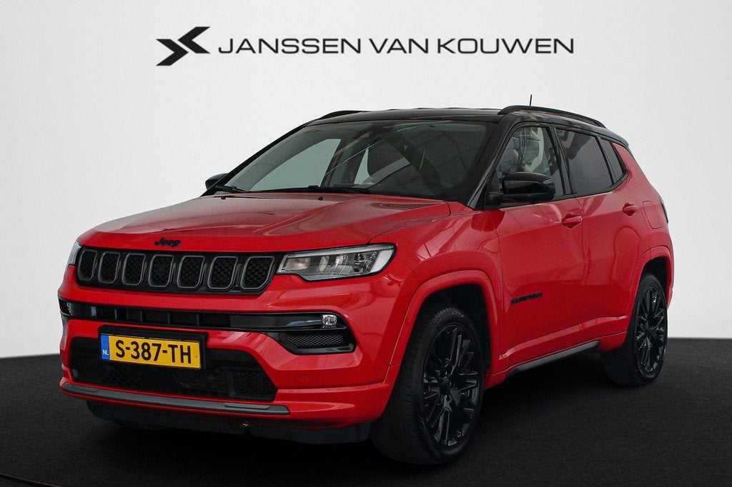 Jeep Compass 4xe 240 Plug-in Hybrid Electric S Winterpakket, Automaat, 4 cilinders, Vierwielaandrijving, 1835 kg
