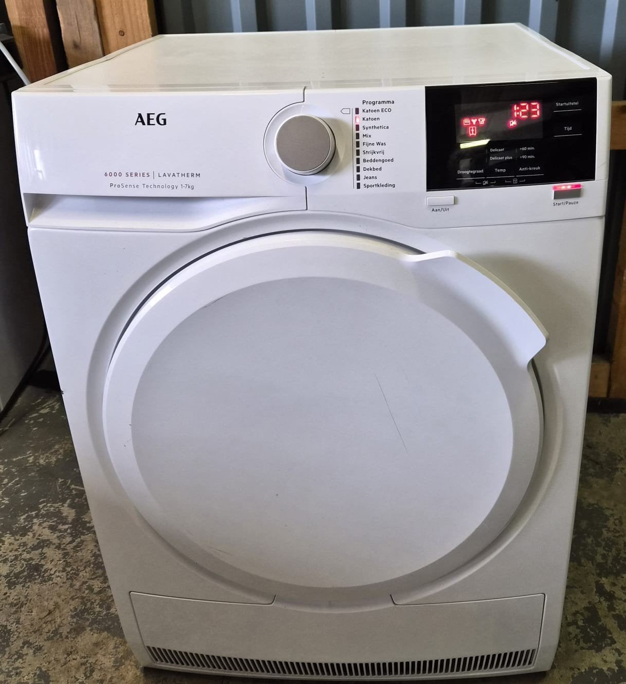 AEG Lavatherm 7 kg condensdroger - Zo goed als nieuw, Ophalen, 6 tot 8 kg, Minder dan 85 cm, Anti-kreukfase