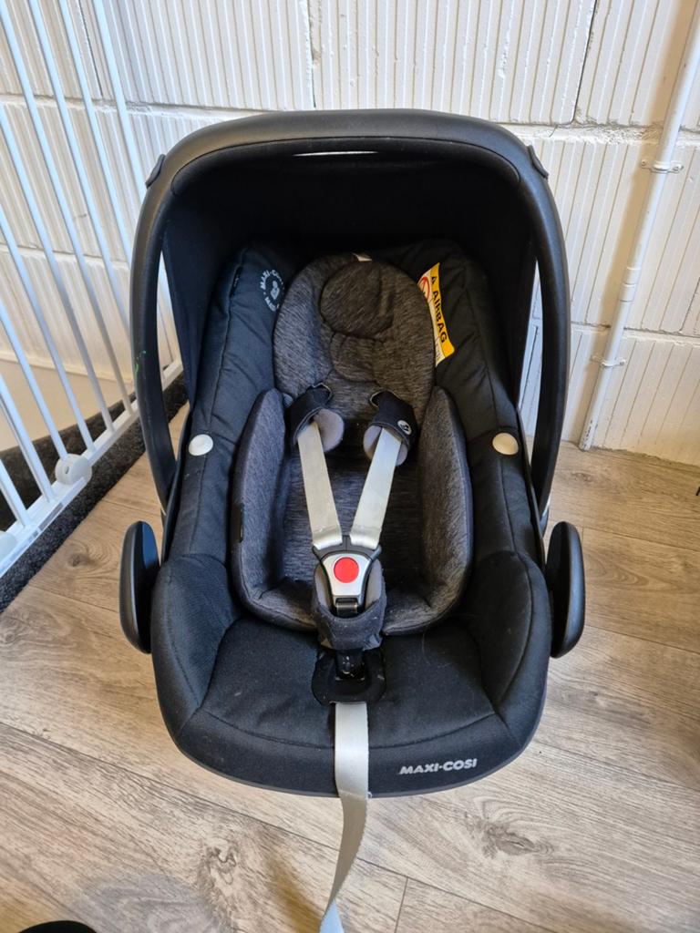 Maxicosi, Ophalen, Autogordel, Zo goed als nieuw, 0 t/m 13 kg