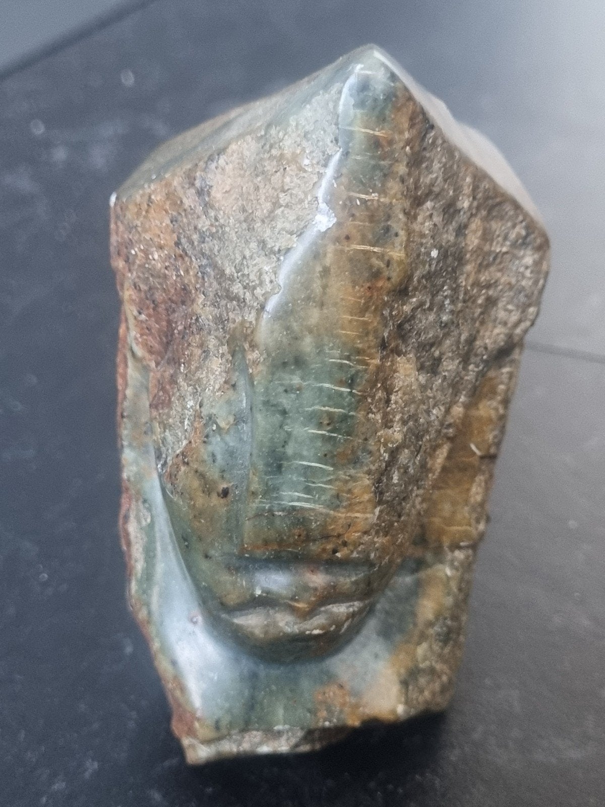 Unieke handgesneden stenen buste - Abstracte kunst, Antiek en Kunst, Minder dan 20 cm, Buste, Ophalen of Verzenden, Handgemaakt