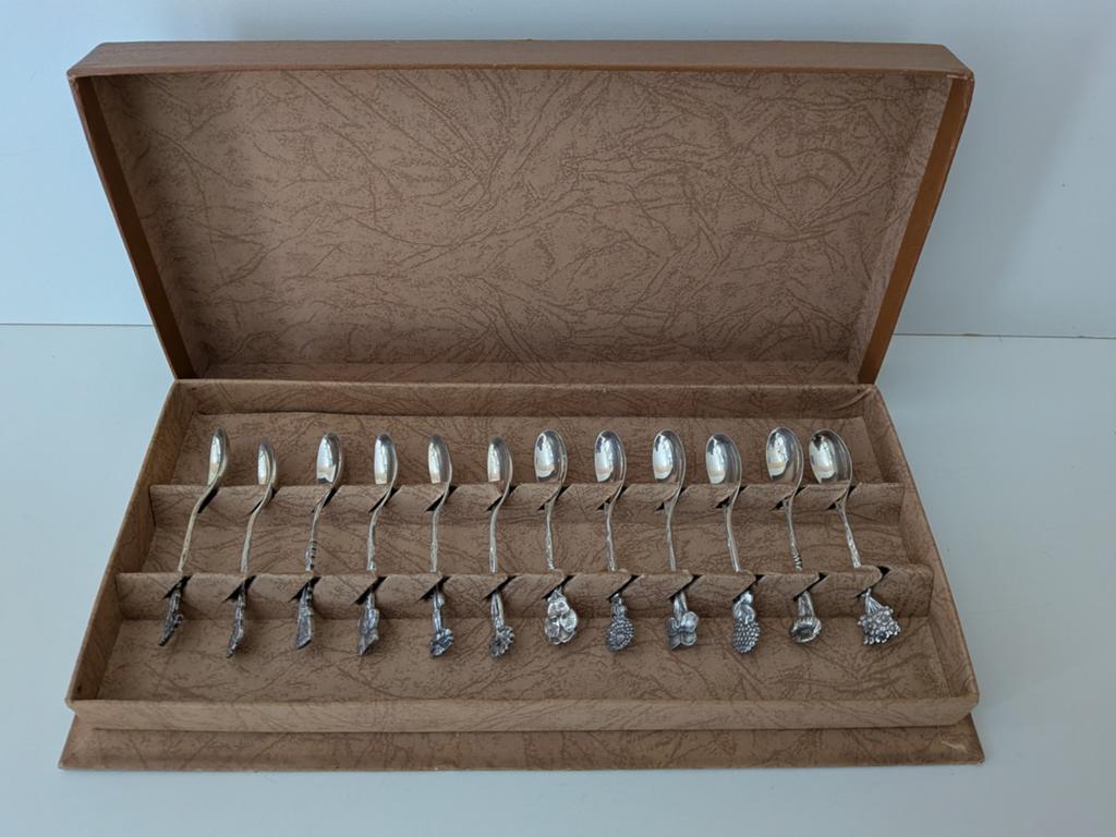 12 zilveren lepeltjes, Antiek en Kunst, Ophalen