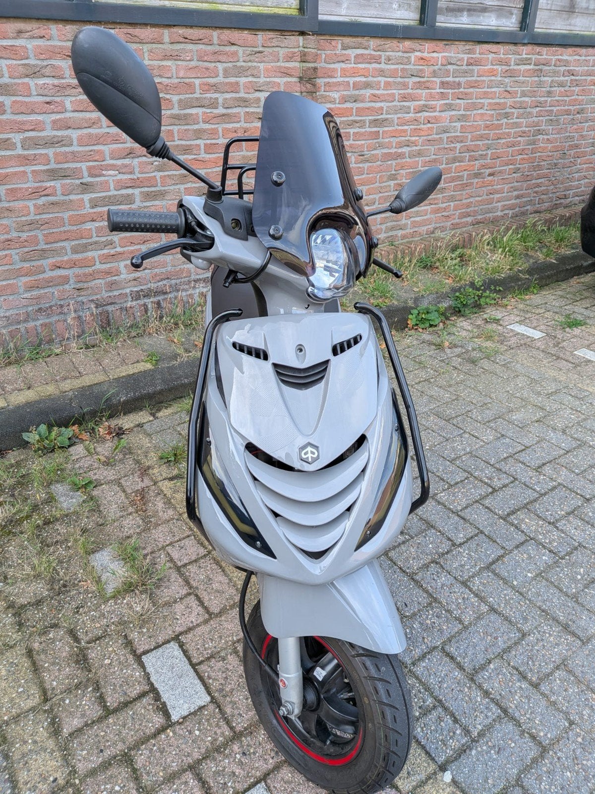 Piaggio zip sp nardo grey 45 km/u, Fietsen en Brommers, Ophalen, Maximaal 45 km/u, Zip, 49 cc