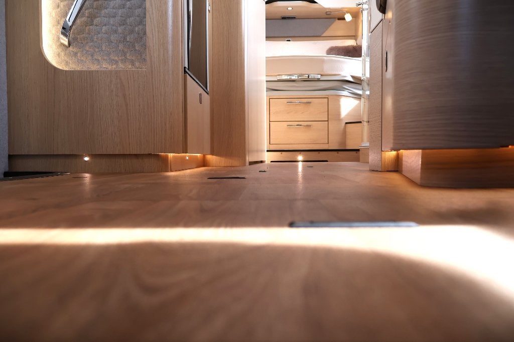 Foto 24 van Hymer BML-I 790 !! E&P LEVEL !! LITHIUM !! AIRCO !! ALDE !!