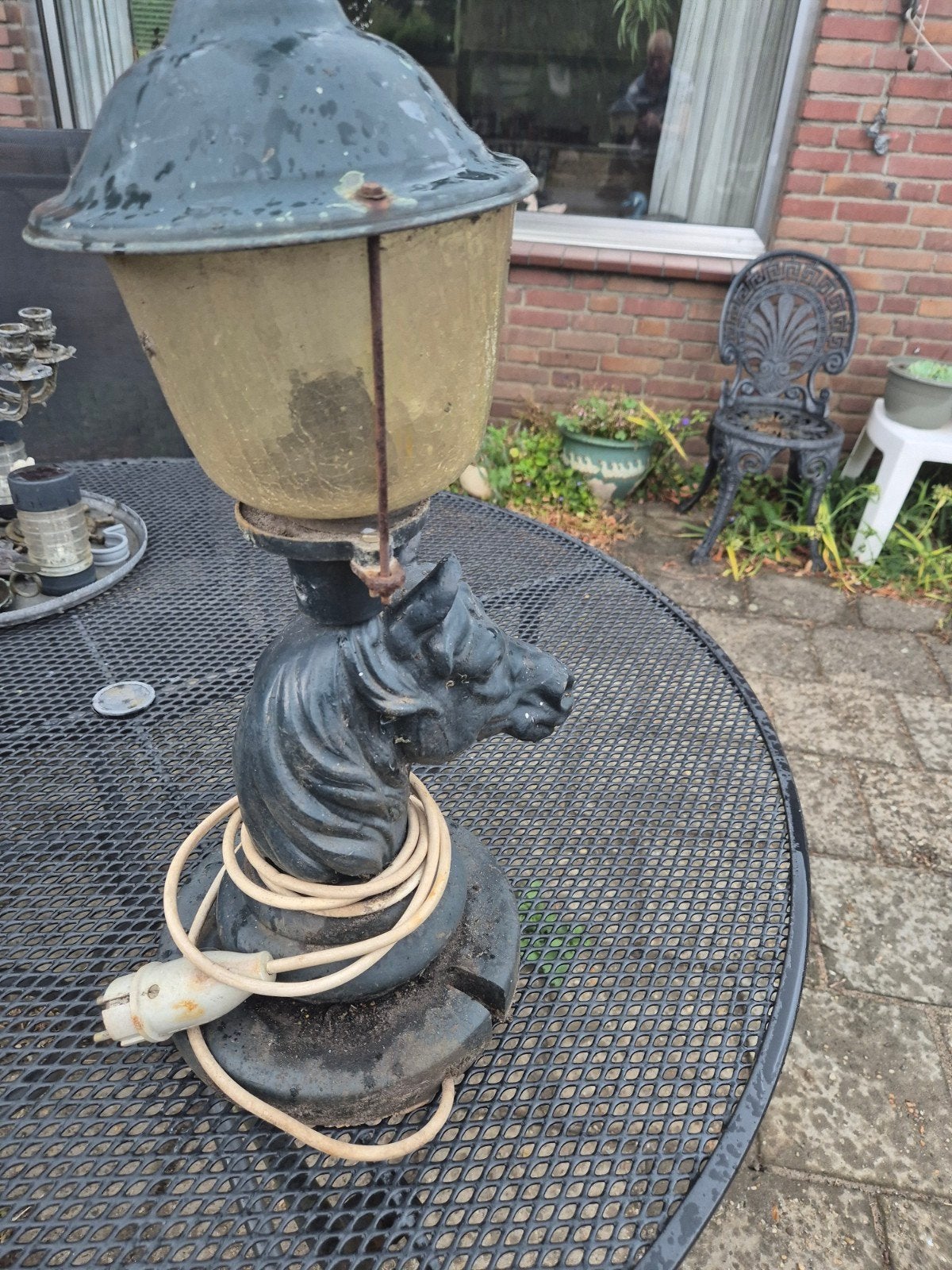 buitenlamp kleur groen met paardenhoofd, Ophalen, Netvoeding, 50 tot 250 watt, Wandlamp