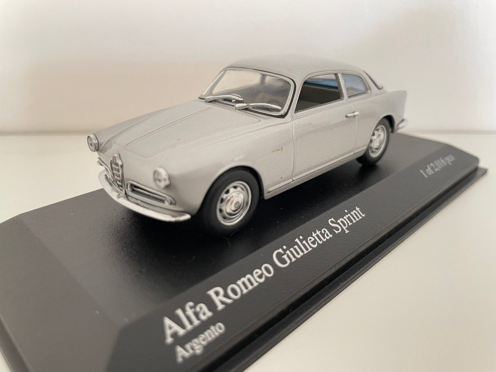 Minichamps Alfa Romeo Giulietta Sprint, Ophalen of Verzenden, Zo goed als nieuw, Auto, MiniChamps