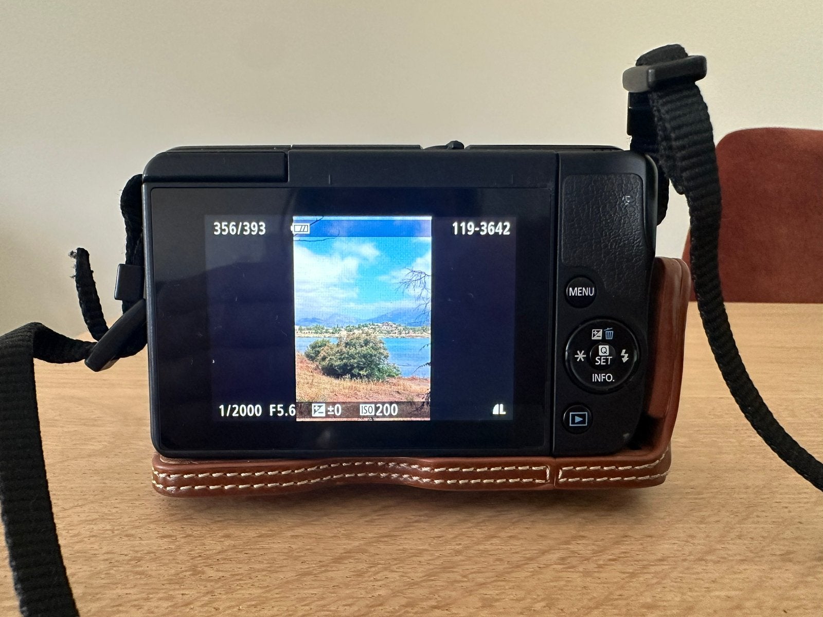 Canon eos m10, systeem camera. Met tasje, lens en SD kaart, Ophalen, Full HD, Canon, 20x of meer