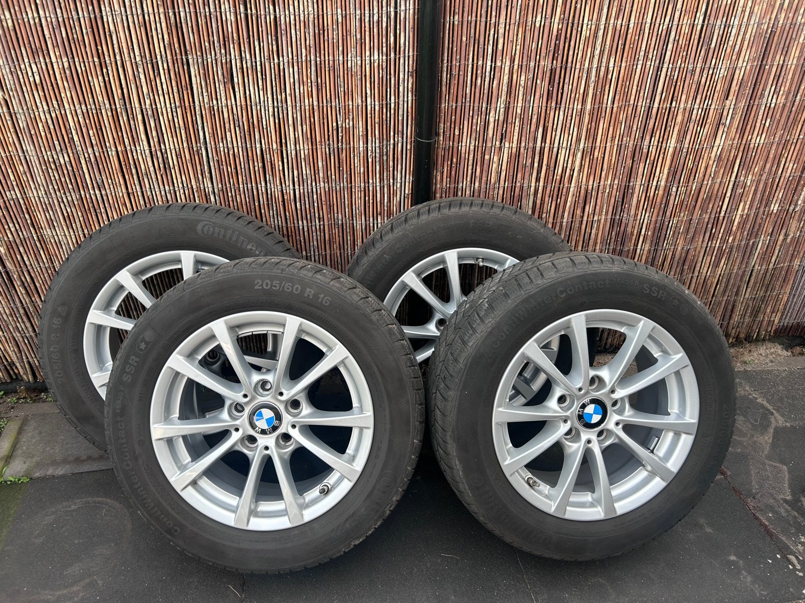 BMW F30 winterset 16" Continental 205/60 R16, Auto-onderdelen, Ophalen, 16 inch, Banden en Velgen, 205 mm