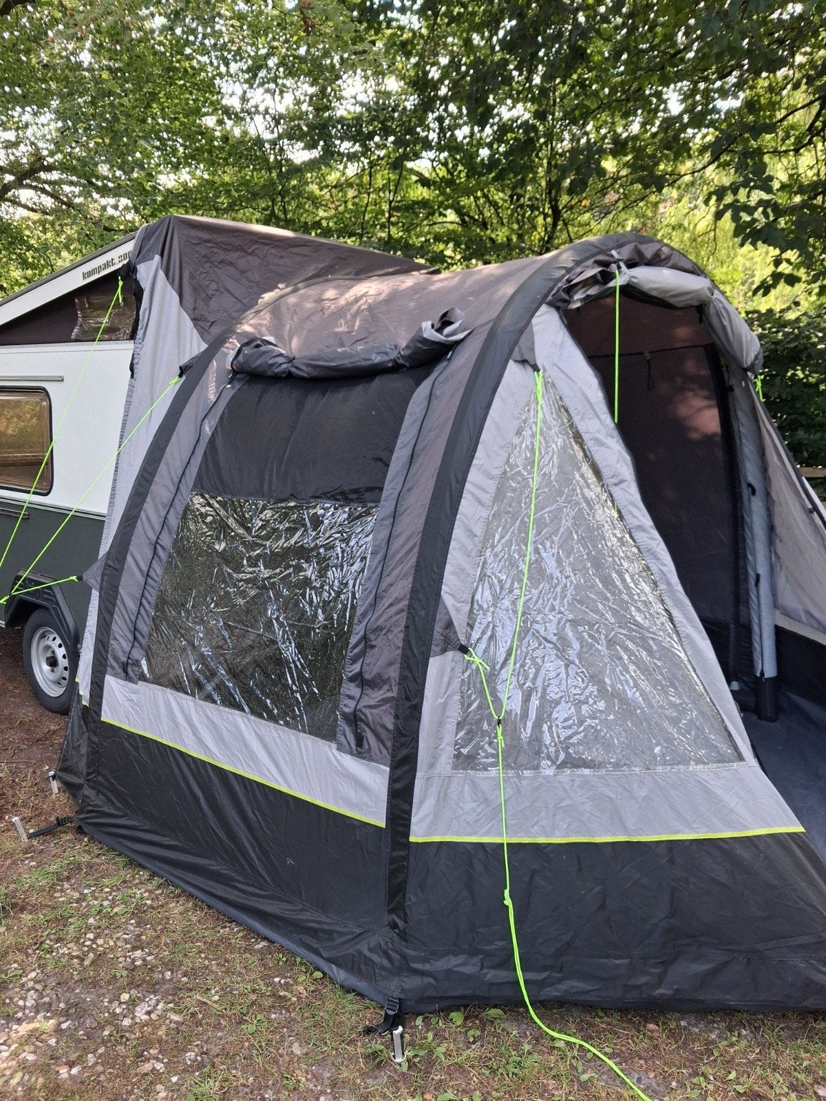 Obelink Trinity heavy duty easy air bustent, Caravans en Kamperen, Tenten, Ophalen, Zo goed als nieuw