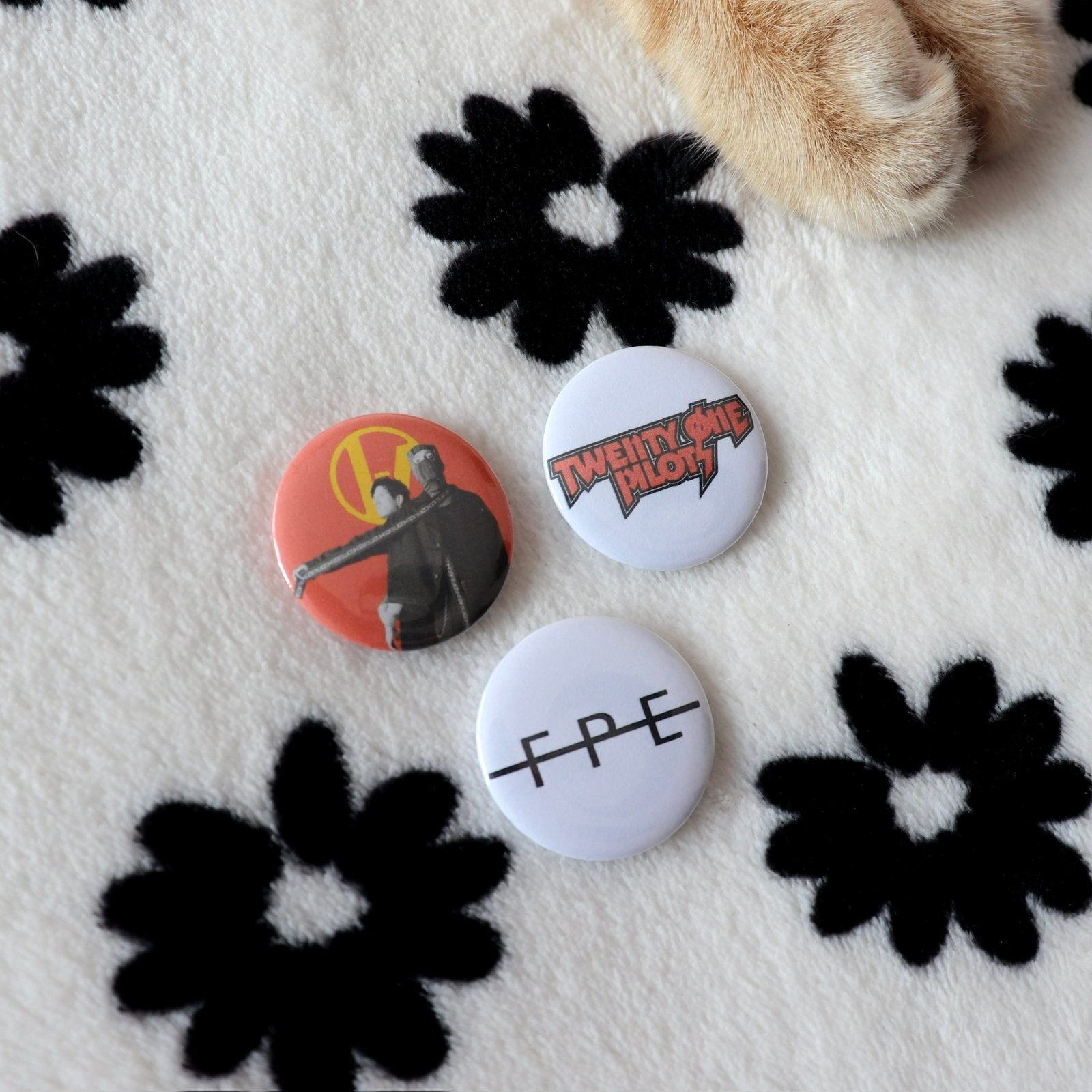 Twenty One Pilots buttons, Ophalen of Verzenden, Zo goed als nieuw