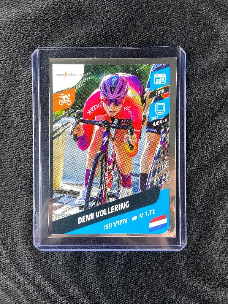 Demi Vollering Panini Tour de France 2022 Rookie Sticker, Verzenden, Zo goed als nieuw, Overige sporten, Poster, Plaatje of Sticker