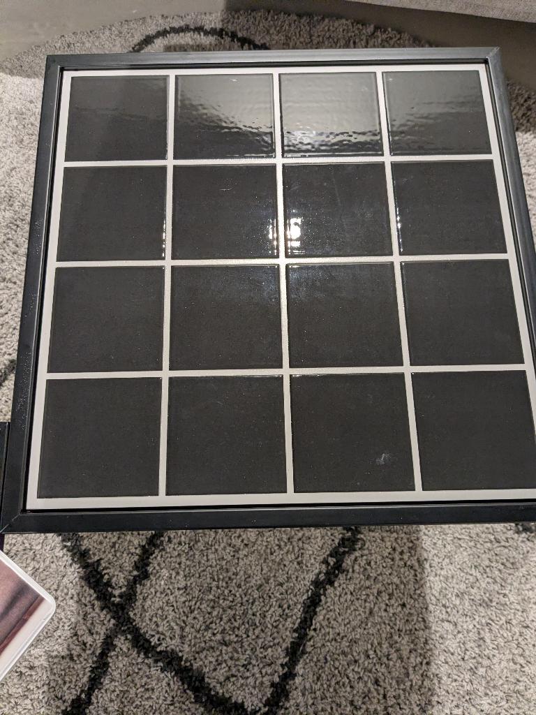 LAATSTE 2 BIJZETTAFELTJES MET NATUURSTEEN LOOK VOOR € 34,95-, Ophalen, Minder dan 55 cm, MODERN, Vierkant