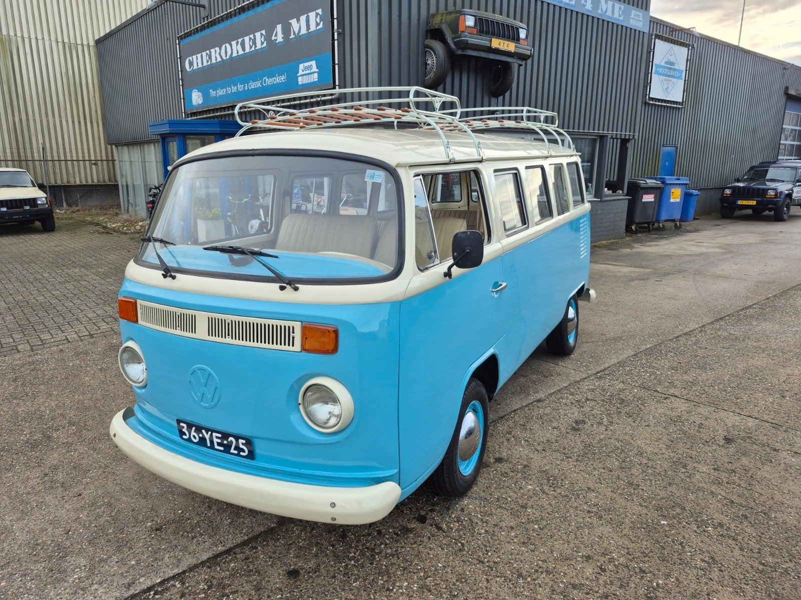 Geweldig VW bussie T2 1600 Écht mooi !!, Auto's, Achterwielaandrijving, Beige, Leder, Bedrijf
