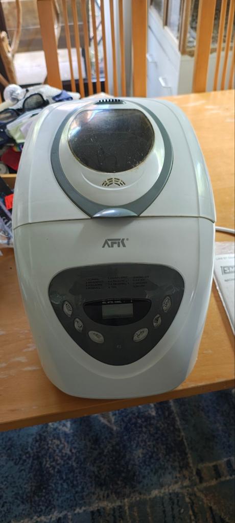 AFK Broodbakmachine, Met timer, Gebruikt, 800 tot 1200 gram deeg, Ophalen of Verzenden