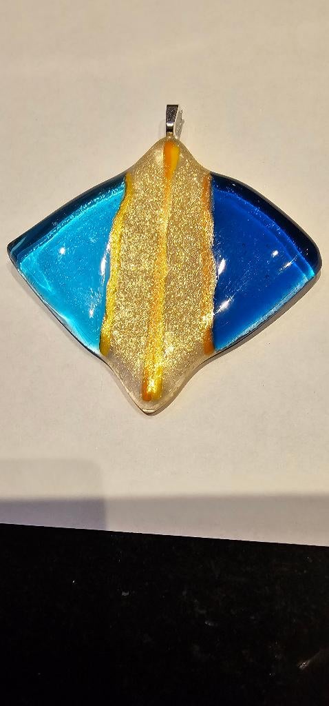 Hanger in blauw, goud. Glasfusing, Ophalen of Verzenden, Nieuw, Blauw, Goud