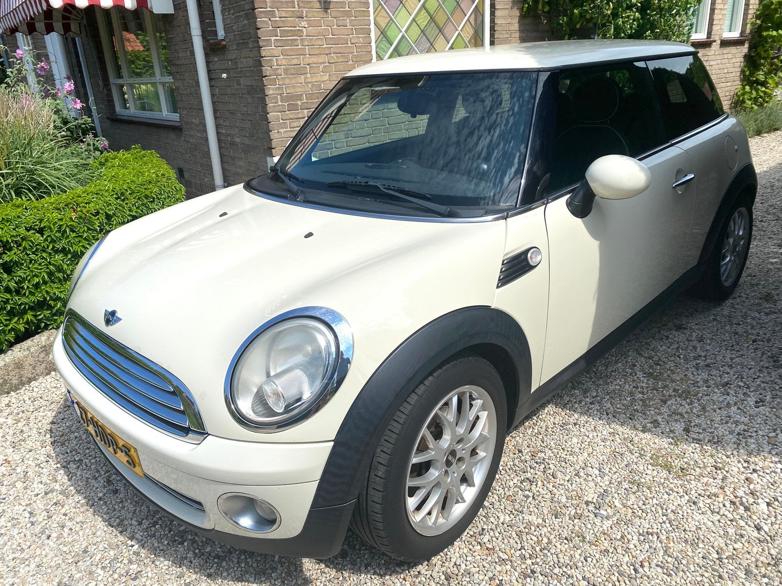 Mini 1.6 16V Cooper 2008 Wit, Airco, leren bekleding, 120 PK, Voorwielaandrijving, 4 cilinders, 4 stoelen, Handgeschakeld