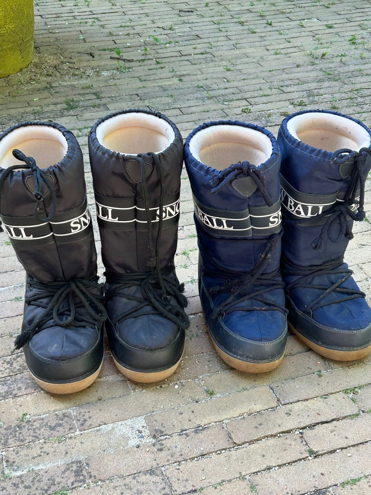 2 paar Snowball Moonboots - Zwart en Blauw, Ophalen, Gedragen, Zwart, Snowboots