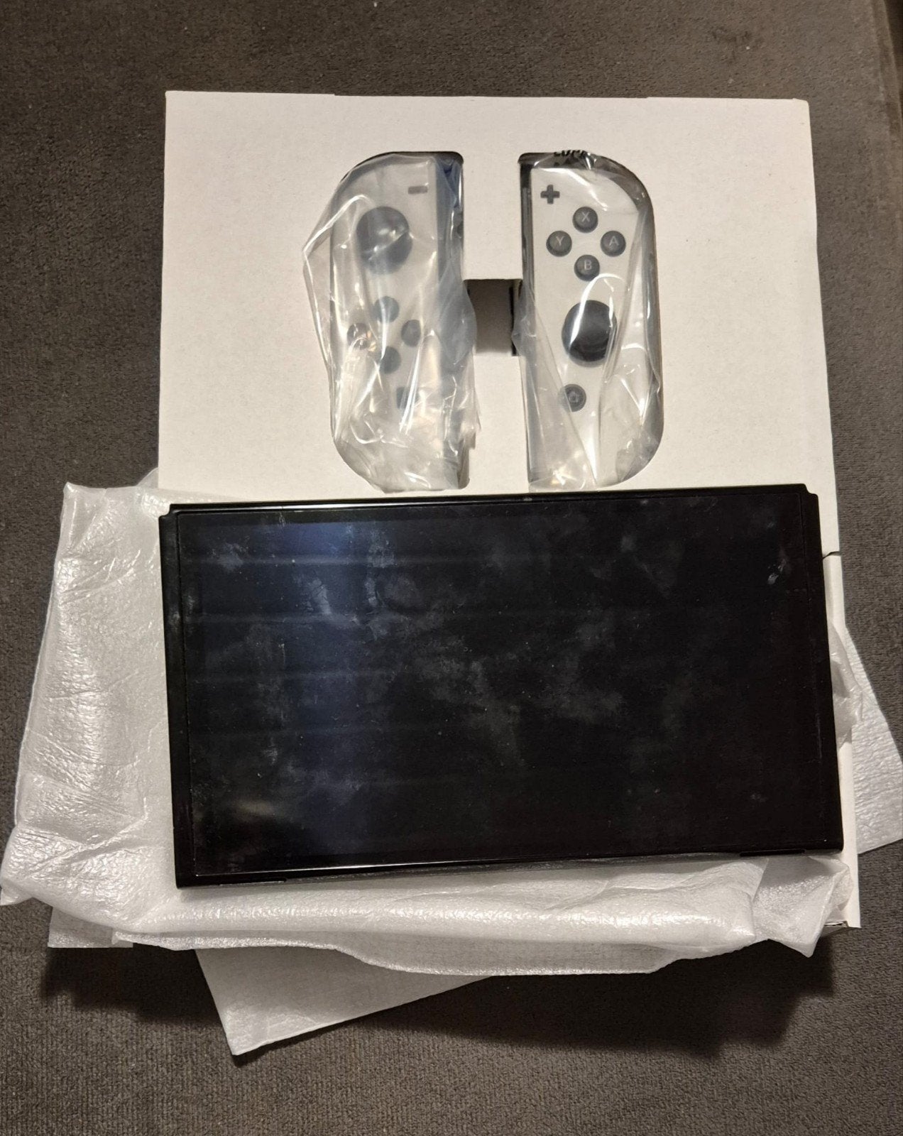 Nintendo Switch OLED - Zo goed als nieuw met accessoires, Spelcomputers en Games, Ophalen of Verzenden, Zo goed als nieuw, Met 2 controllers