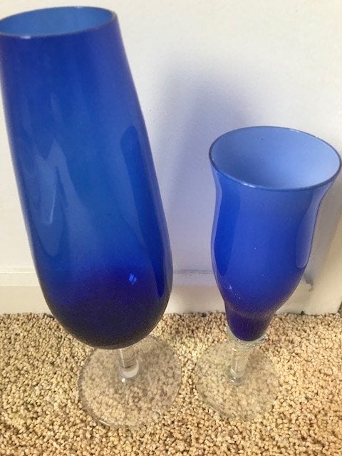 2 blauwe vintage vaasjes 20 en 26 cm hoog, Ophalen of Verzenden