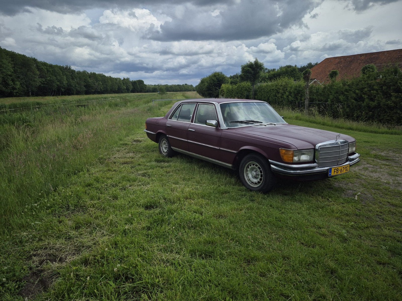 Mercedes Benz W116 280SE LPG AUTOMAAT 1979, Auto's, Oldtimers, Automaat, Achterwielaandrijving, Beige, Overige kleuren
