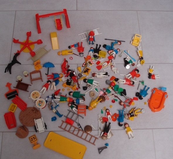 Grote hoeveelheid los playmobil poppetjes etc leuk cadeautje, Ophalen of Verzenden, Zo goed als nieuw, Losse onderdelen