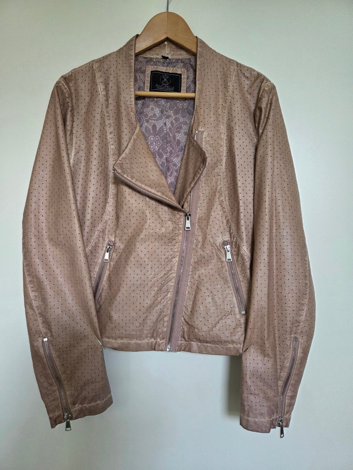 Dames jasje van Rino&Pele, Kleding | Dames, Ophalen of Verzenden, Zo goed als nieuw, Maat 38/40 (M), Beige