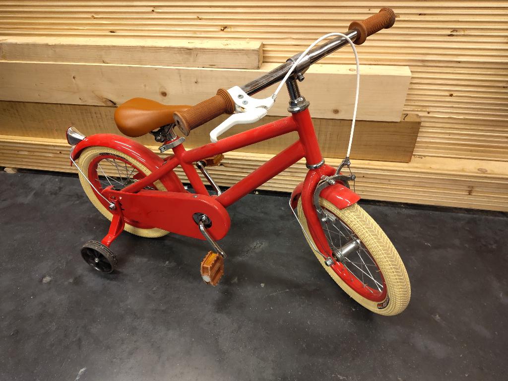 Kinderfiets rood met zijwieltjes 12 inch (Decathlon), Ophalen, Zo goed als nieuw, Minder dan 16 inch, Zijwieltjes