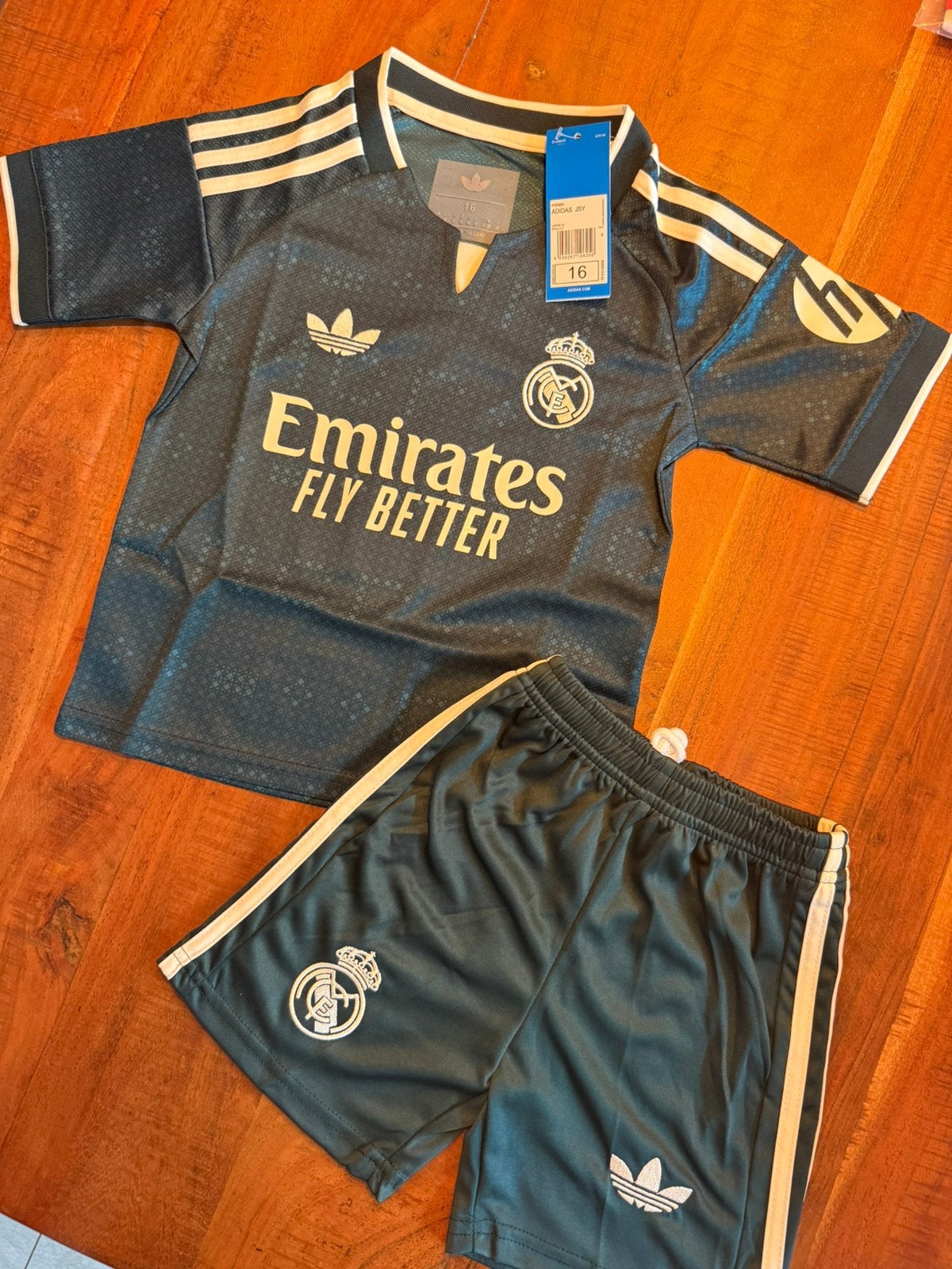 Kinder voetbalsetjes, Maat XS of kleiner, Ophalen of Verzenden, Nieuw, Shirt