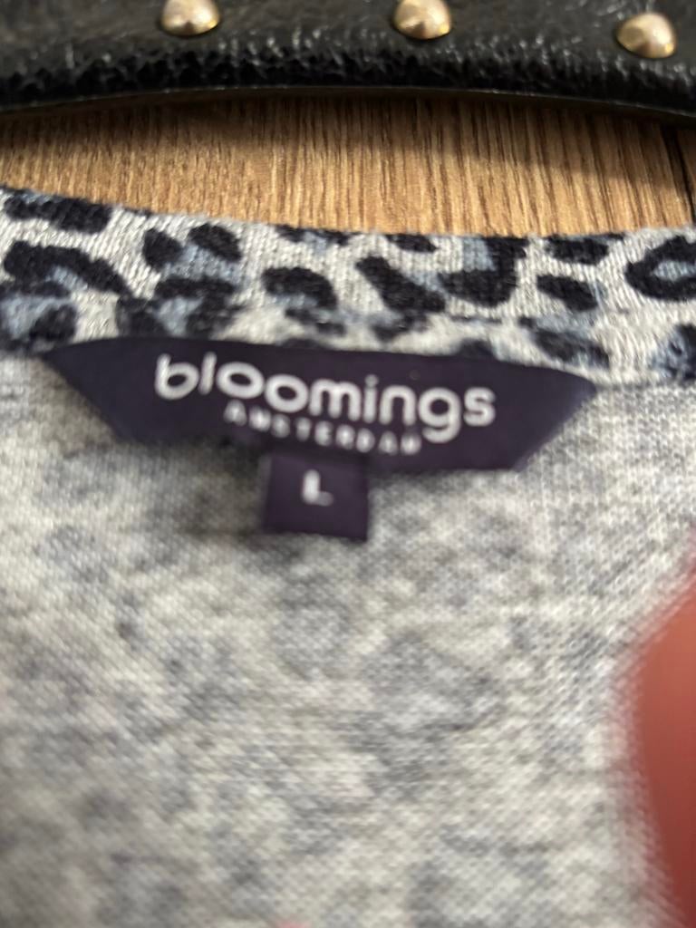 Bloomings shirt maat L - Leopard print - Brievenbuspost, Ophalen of Verzenden, Gedragen, Maat 42/44 (L), Grijs