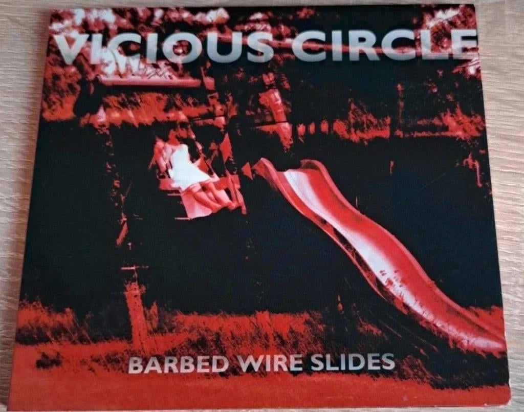 Vicious Circle - Barbed Wire Slides - Digipak CD - Darkwave, Ophalen of Verzenden, Zo goed als nieuw, Alternative