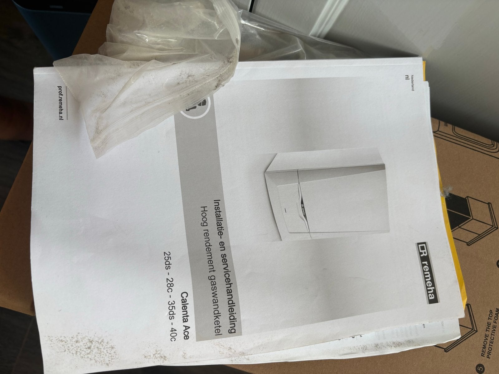 Remeha Calenta Ace 40C CCS CV-ketel met iSense thermostaat, Doe-het-zelf en Verbouw, Ophalen, Gebruikt, Hoog rendement (Hr), Cv-ketel of Combi-ketel