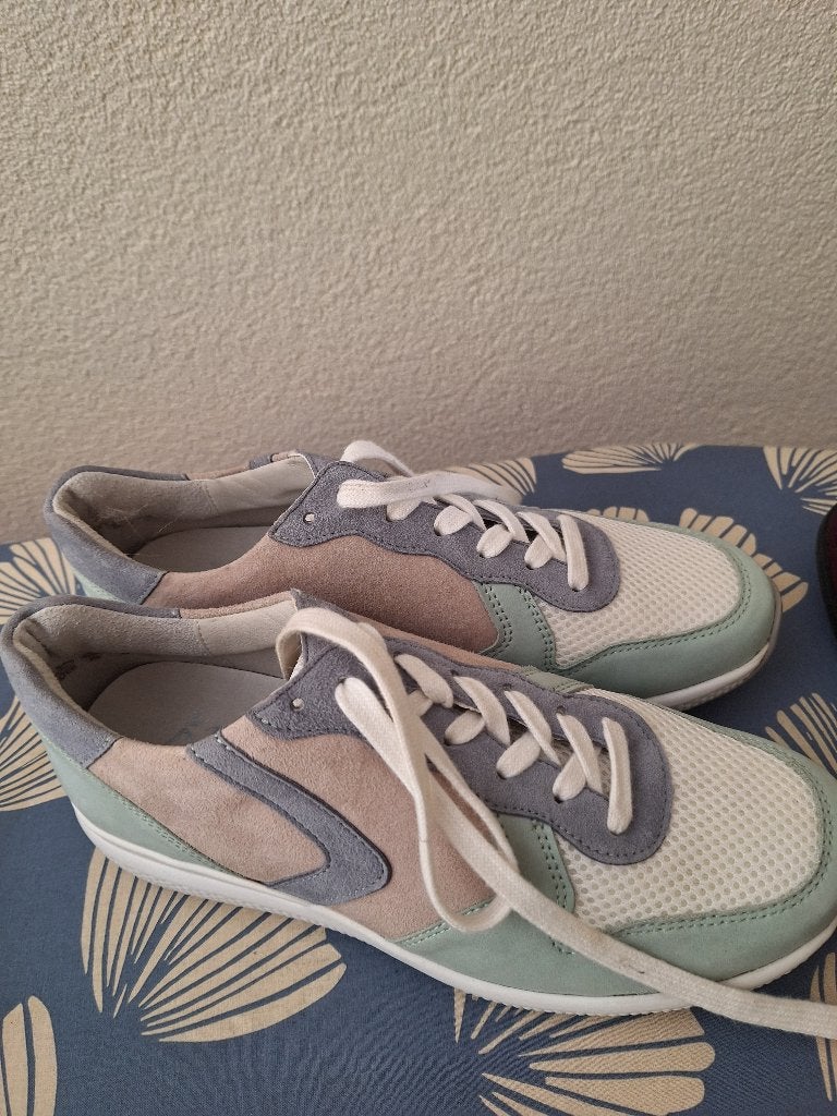 Sneakers, Ophalen, Beige, Nieuw, Sneakers of Gympen