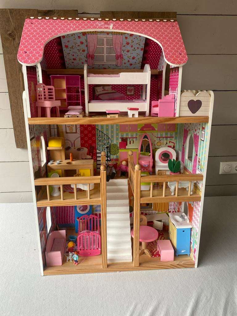 Groot houten poppenhuis met meubels, Ophalen, Gebruikt