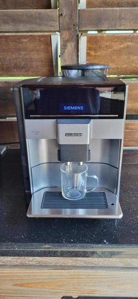 Koffiemachine Siemens EQ 6 plus, Ophalen, Gebruikt, 10 kopjes of meer, Koffiemachine