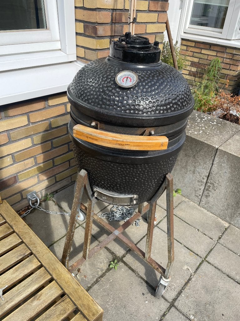 Kamado BBQ met Weber Briketten, Ophalen, Gebruikt, Onbekend