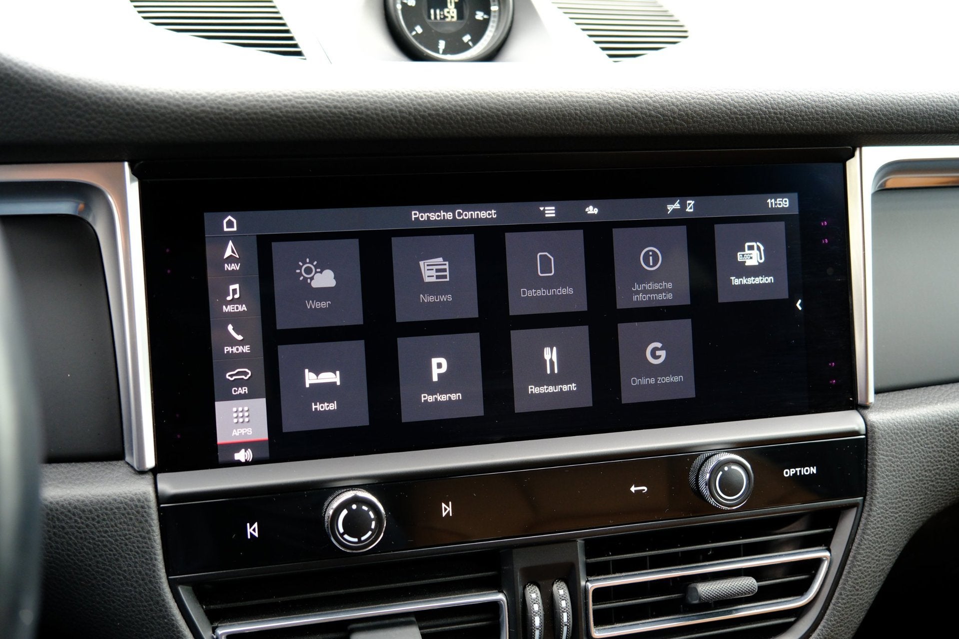 Foto 22 van Porsche Macan 2.0 AWD Aut. Pano|Leder|BOSE|Cam|20"LMV