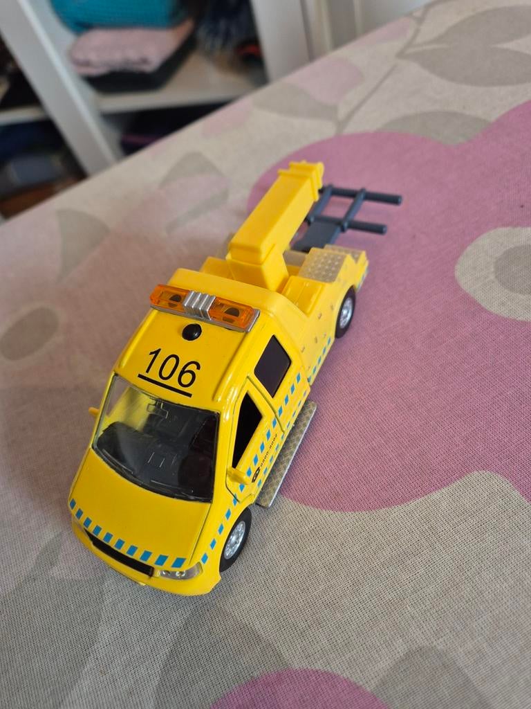 Gele speelgoed takelwagen met licht - 19cm, Ophalen of Verzenden, Gebruikt