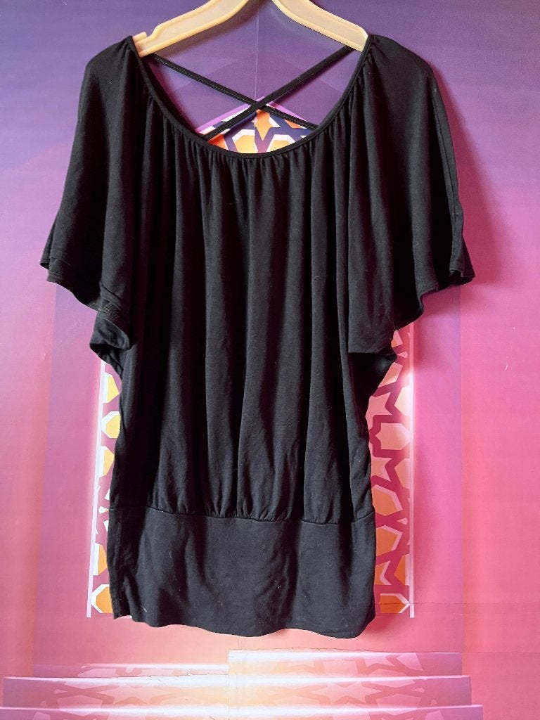 Tuniek met vleermuis mouwen en kruisbandjes 44/46 nu 14,50€, Noidea, Zwart, Maat 46/48 (XL) of groter, Ophalen of Verzenden