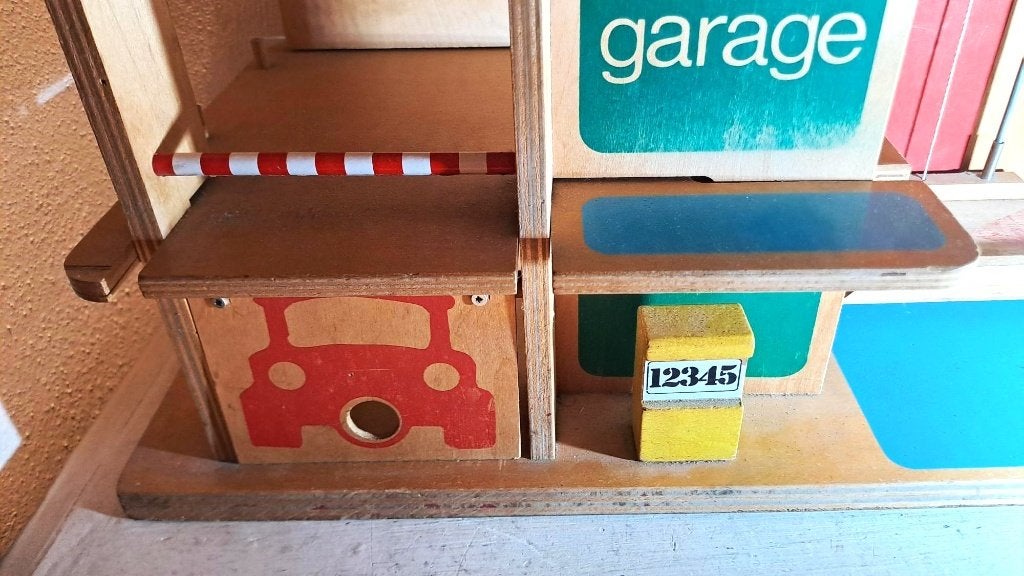 SIO houten parkeergarage met lift, Ophalen, Gebruikt, Overige typen