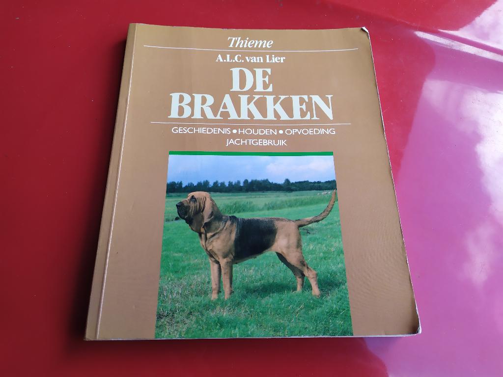 De Brakken - A.L.C. van Lier, Boeken, Dieren en Huisdieren, Ophalen of Verzenden, Honden