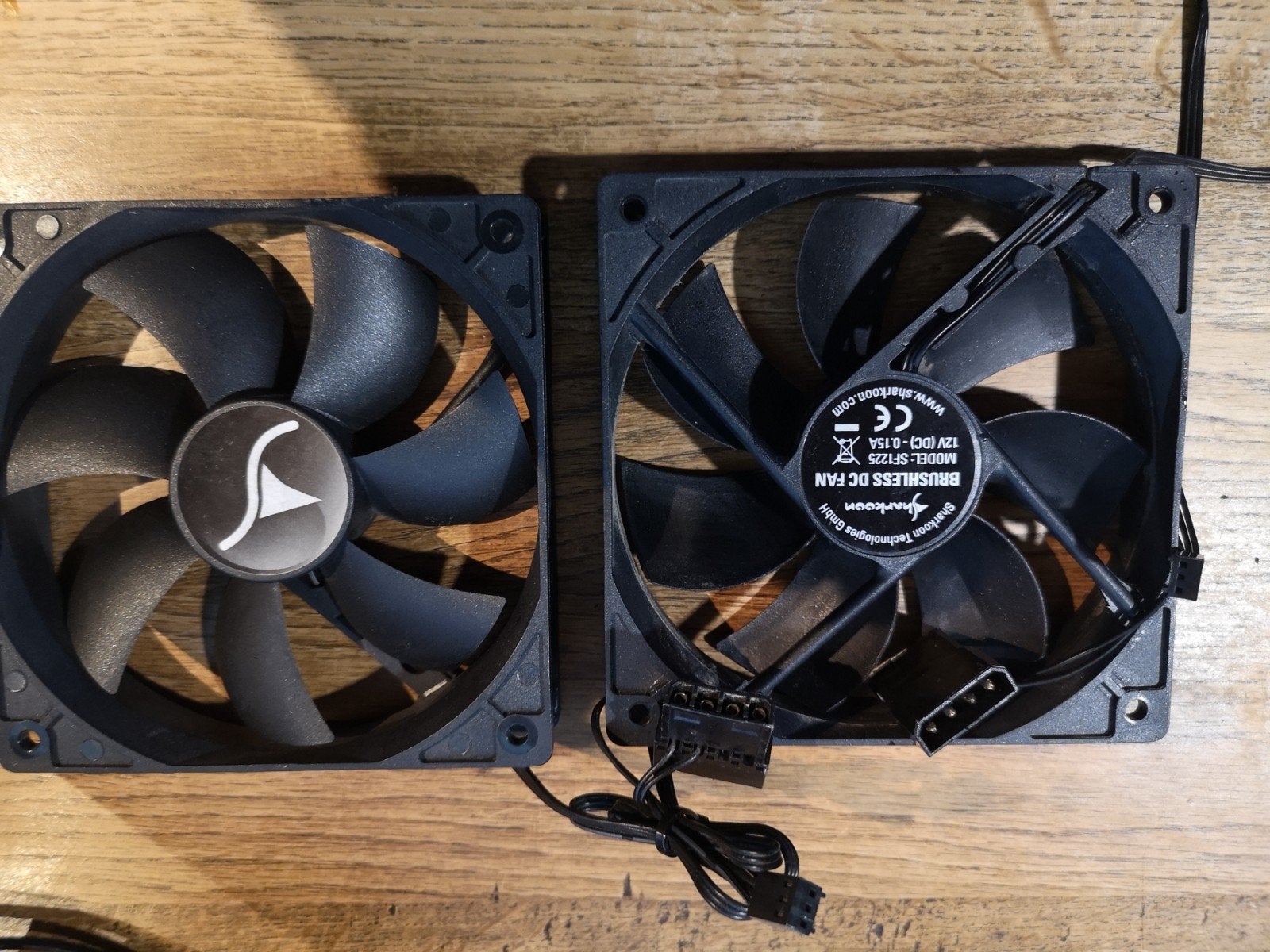 2X sharkoon PC Ventilator - Stille en Efficiënte Koeling, Ophalen of Verzenden, Zo goed als nieuw, Luchtkoeling