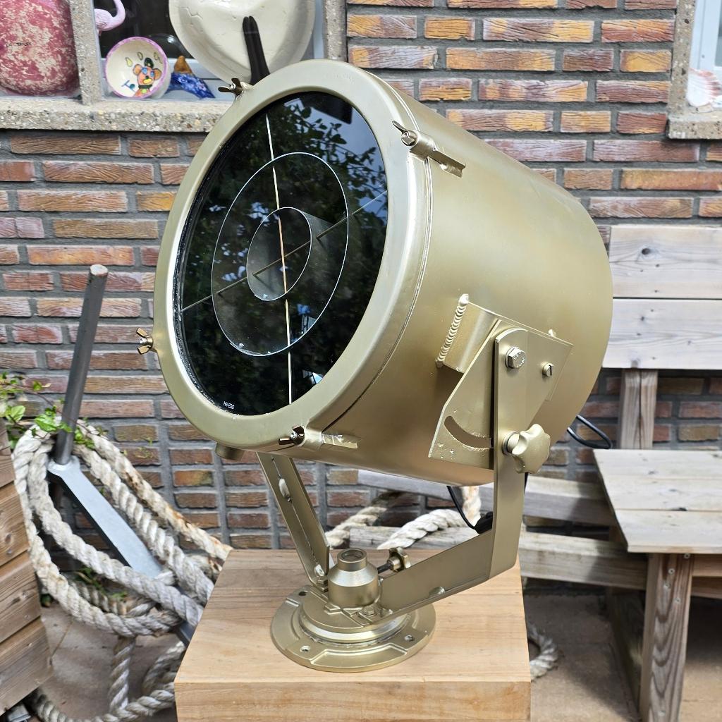 Groot Noors zoeklicht., Ophalen, Glas, 200 cm of meer