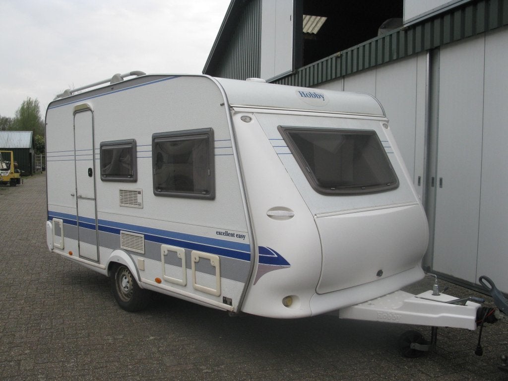 Hobby Excellent Easy 400 SF bj 2003, Hobby, Bedrijf, Treinzit, 750 - 1000 kg