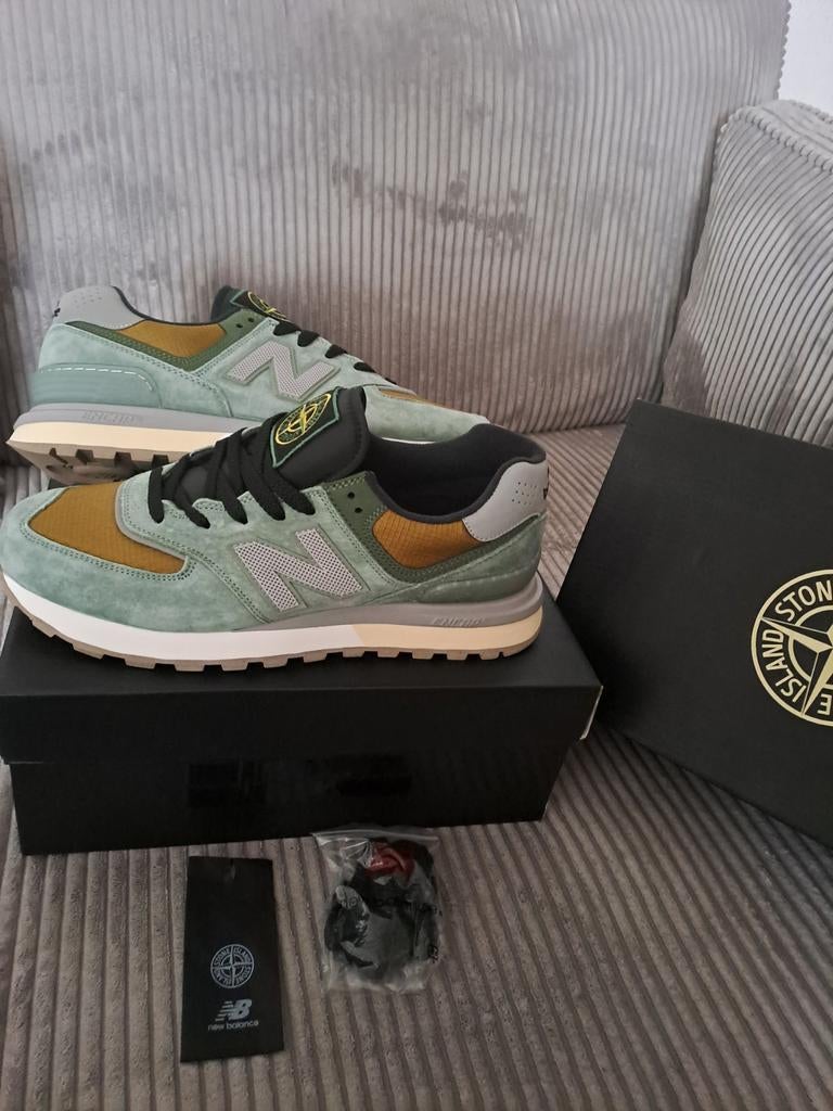 New Balance x Stone island Nieuw! (45), Ophalen of Verzenden, Nieuw