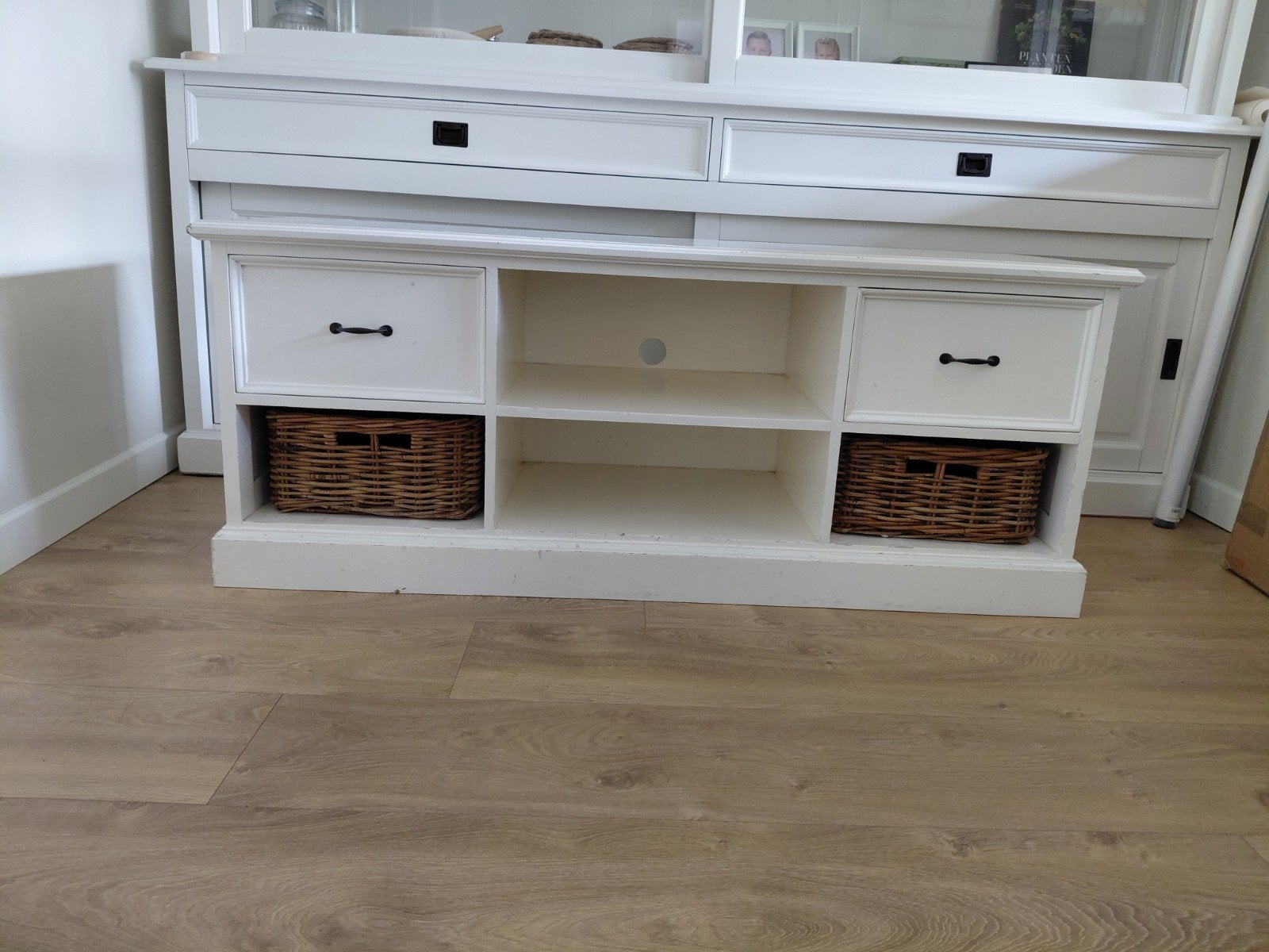 Landelijke witte tv kast, Ophalen, Gebruikt, 100 tot 150 cm, Landelijk